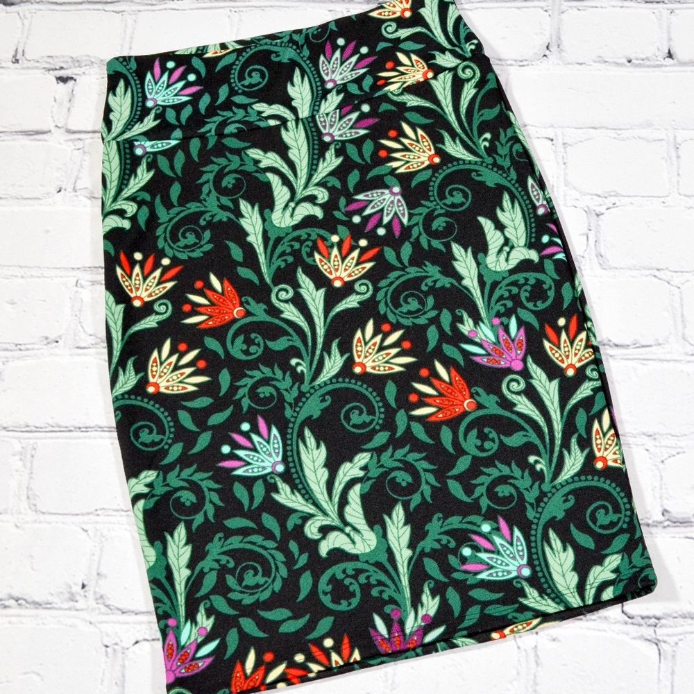LuLaRoe Cassie Skirt